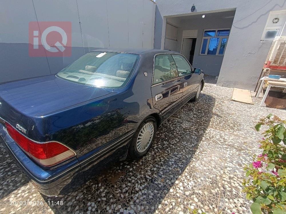 تويوتا كراون